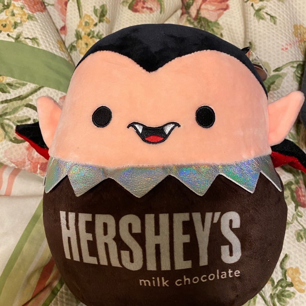 Herseys Halloween Squishmallow Vlad